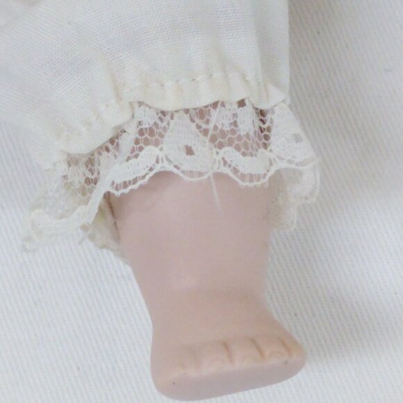 Porcelain Sleeping Baby Dolls Removable Outfits Hats Marked Trademarks Vintage - Picture 15 of 15